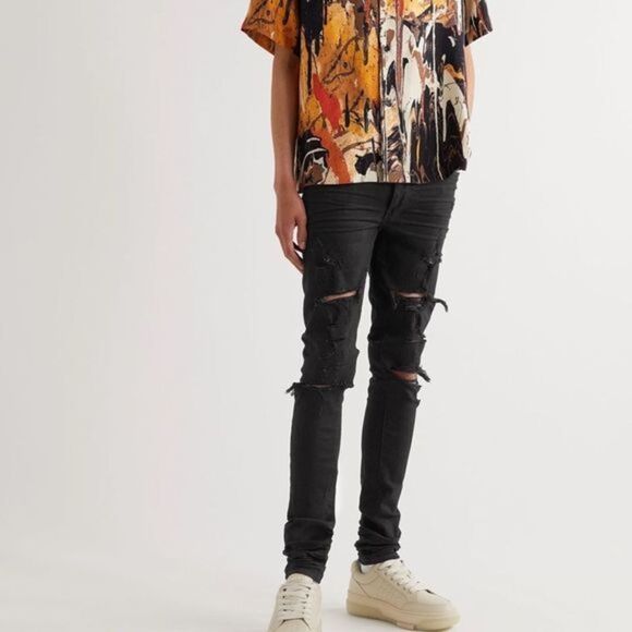 AMIRI Men’s Black Thrasher Skinny Jeans 🔥